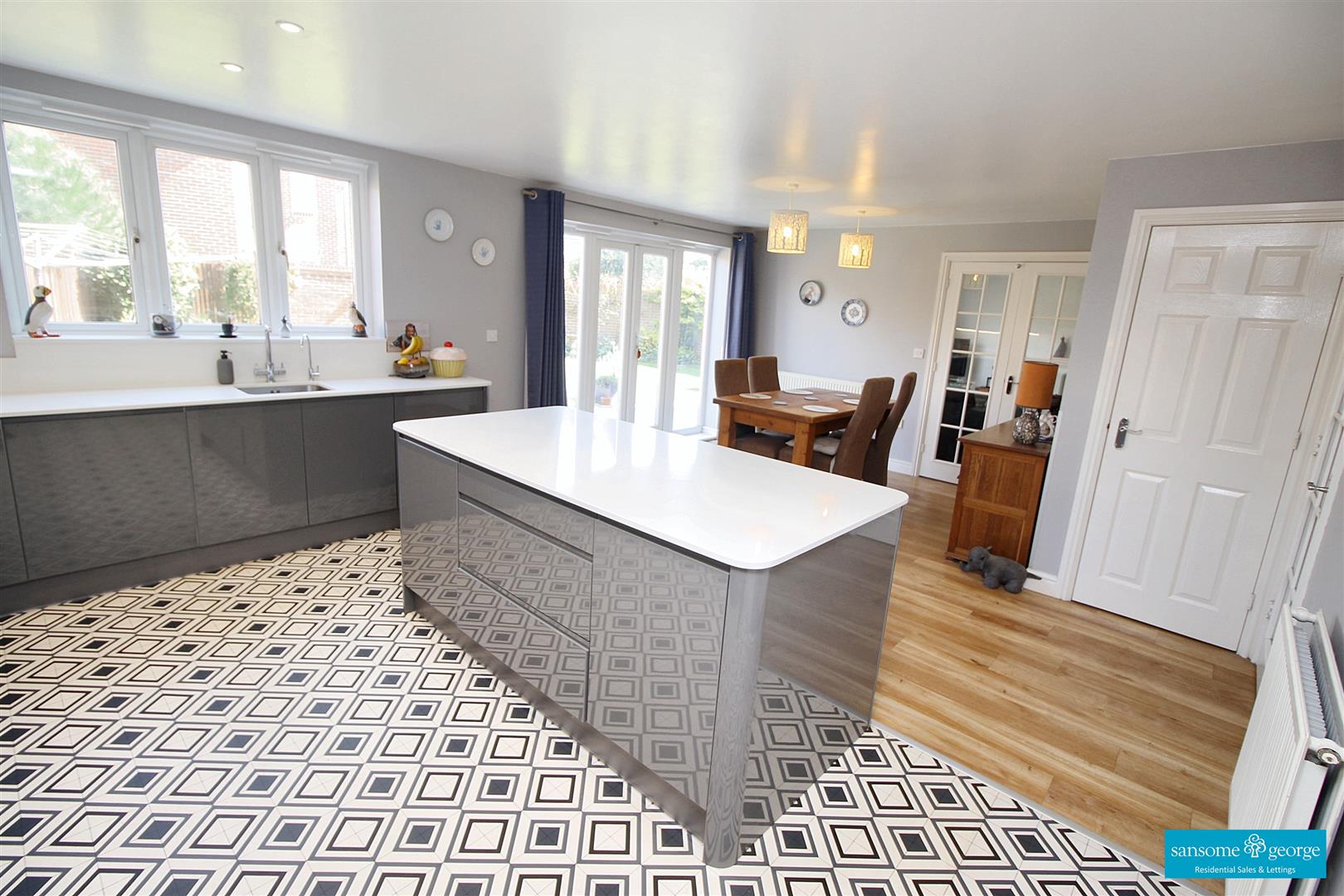 Horsecroft Way, Tilehurst, Reading